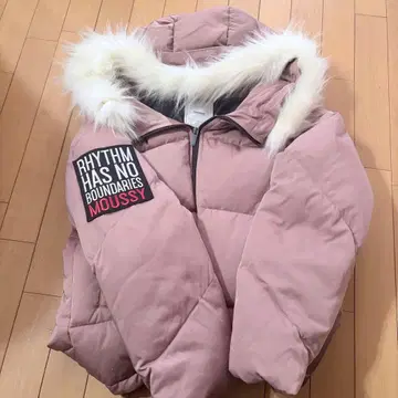 MOUSSY 퍼 후드 다운 자켓 핑크
