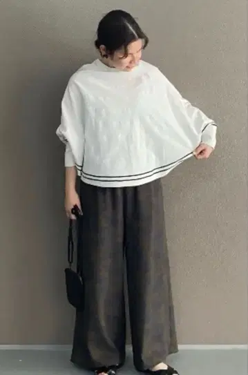 새상품급 비어즐리 카모 패턴 와이드 팬츠 리브 허리 밴딩 포함