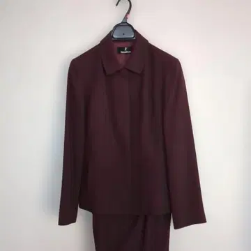 미사용품 [ FontanaGrande ] 숄 카라 울 100% 디자인