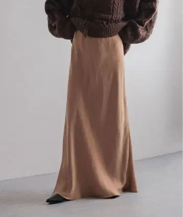 로리즈팜 피브릴 새틴 스커트 M