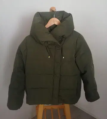 스트로베리 필드 다운 자켓 ichie 올리브 그린