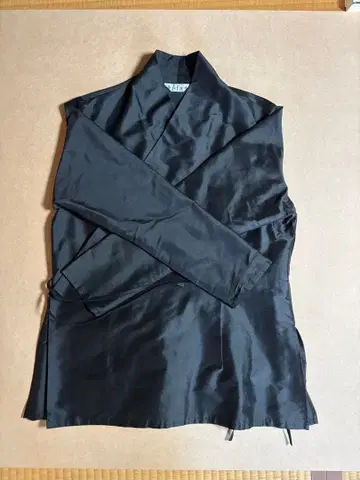 afa 마사 미치요 실크 겉옷 블랙 mittan