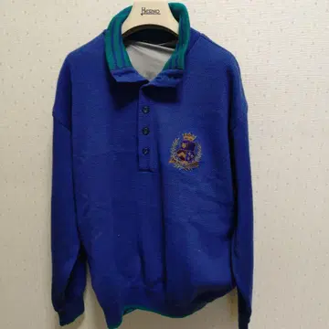 파랑 폴로 셔츠 스타일 스웨터