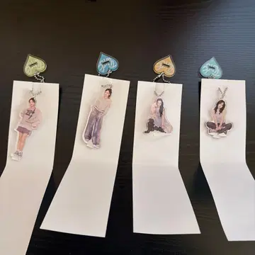 TWICE 아크릴 스탠드 참 정연 나연 지효 미나