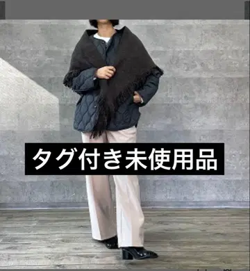 [ 미사용품 ] 안나케리 ANNAKERRY 삼각형 머플러