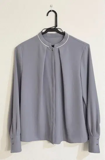 NATURAL BEAUTY BASIC 긴팔 블라우스