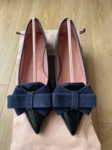 프리티 발레리나 리본 포함 네이비 에나멜 플랫슈즈