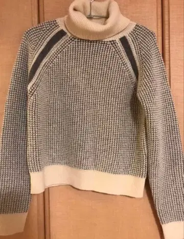 유나이티드 애로우즈 TOKYO 터틀 니트