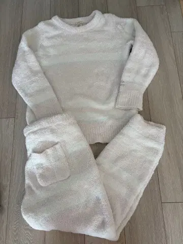 gelato pique 젤라또피케 룸웨어 상하의 (상의 미사용)