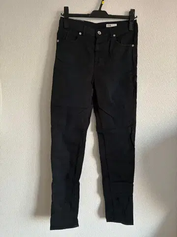 더블 스탠다드 클로징 팬츠 새상품급