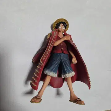 원피스 루피 피규어 빨간색 망토