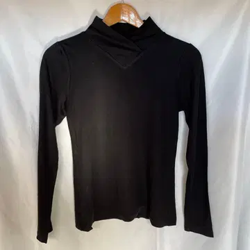 뉴요커 긴팔 L 사이즈 블랙 터틀넥 하이넥 하이넥 긴팔 긴팔