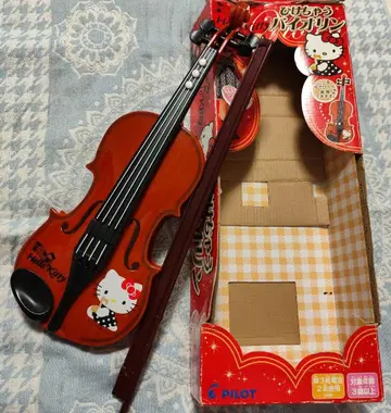 헬로키티 히케차우 바이올린