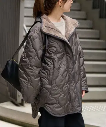 [ 새상품 ] FRAMeWORK 퀼팅 x 보아 2WAY 후디 코트