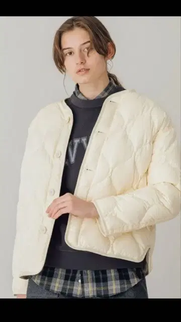 다운 자켓 사이즈 2 오르치발