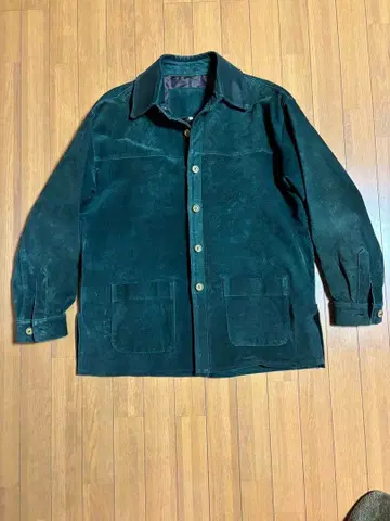다크 그린 스웨이드 자켓