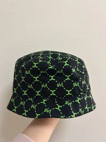 x-girl 버킷 햇 블랙 그린