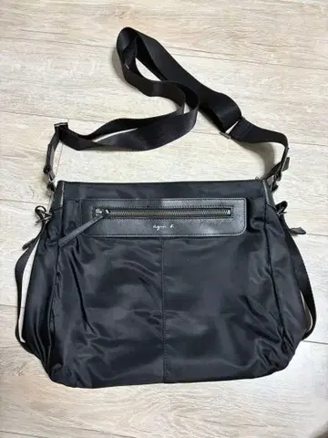 agnes b 블랙 숄더백