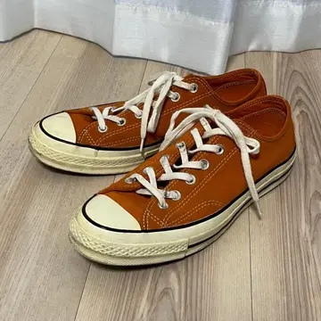 오렌지 스웨이드 converse