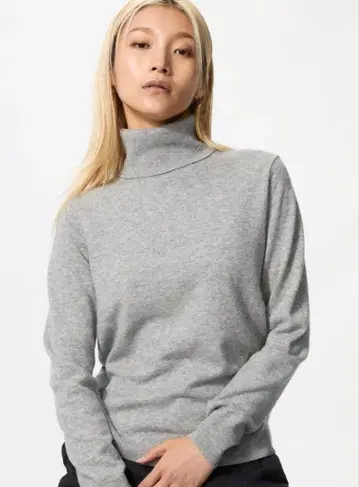 [ UNIQLO ] 캐시미어 터틀넥 스웨터 그레이 S 유니클로 익명 배송
