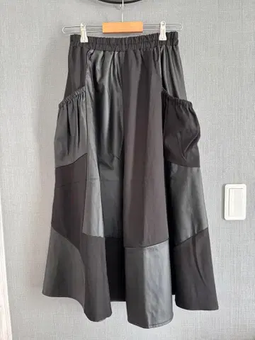 새상품 [ ABITOKYO ] 인조 가죽 패치워크 스커트 /Free