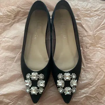 artemis DIANA 비쥬 포함 블랙 스틸레토 슈즈