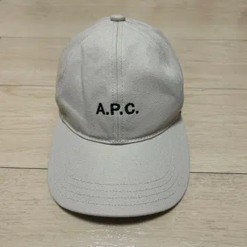 A.P.C. 야구 모자 라이트 그레이 56