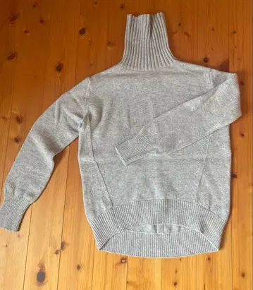 유나이티드 애로우즈 울 캐시미어 터틀