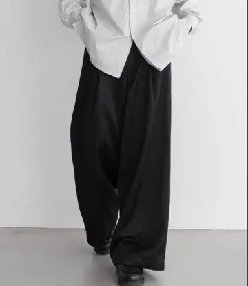 remer/loose un-classic 스트레이트 와이드 PT