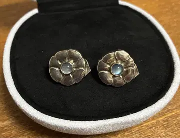 GEORG JENSEN 이어클립 문스톤