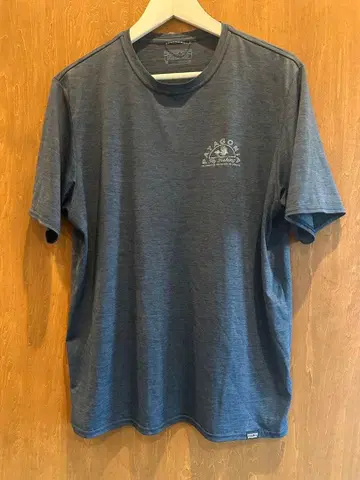 [ 인기 ] patagonia cool daily 네이비T셔츠 M
