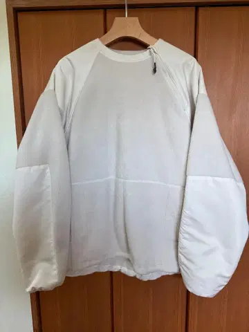 HYKE 화이트 플리스 자켓 4 XL