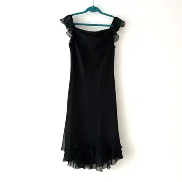 블랙 오프숄더 프릴 드레스 13AR