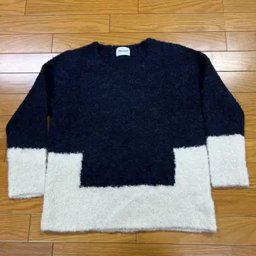 바이컬러 긴팔 니트 스웨터 네이비/아이보리