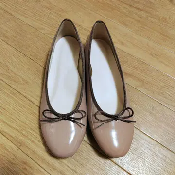 새상품 SUaSHI 스웨이시 펌프스 24cm 일본제 피로감 없음