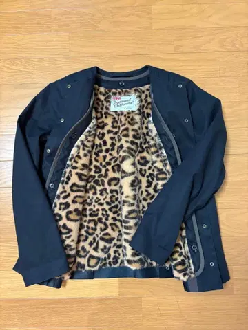 트래디셔널 웨더웨어 자켓