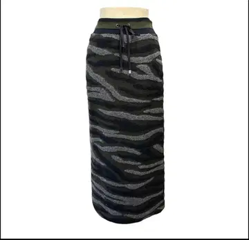 ayane 아야 카모플라주 패턴 슬라이버 펜슬 스커트 미사용