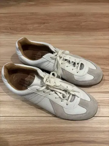 GERMAN TRAINER REPRODUCED EDITION MODEL