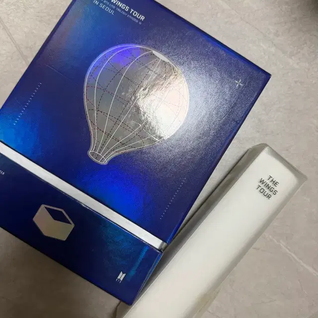 방탄소년단 BTS 윙즈콘 DVD (포카2장 포함)