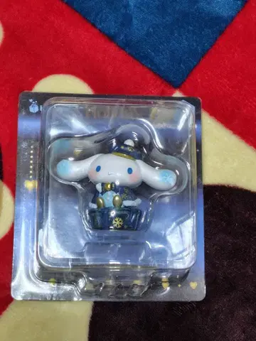 Holiday 해피 복권 A상 시나모롤 피규어(키링 포함)