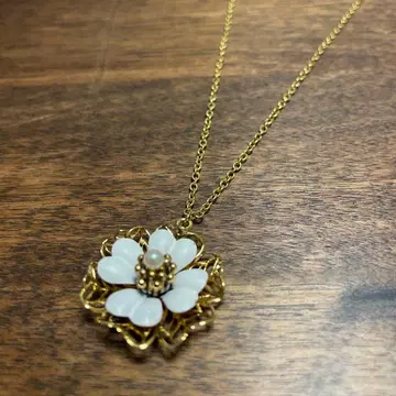 IENA 이에나 목걸이