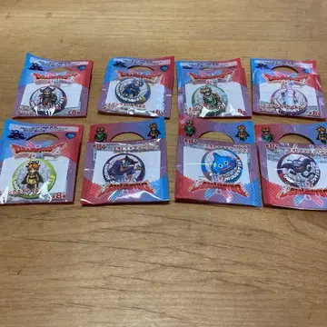 로손 스토어100 x 드래곤 퀘스트 I&II 핀 배지 세트