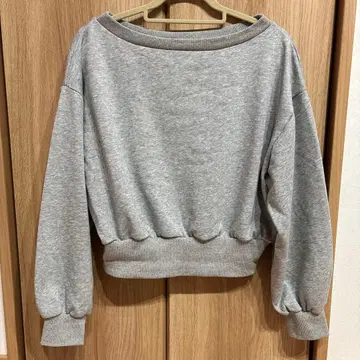 goocy 오프숄더 트레이닝복 그레이