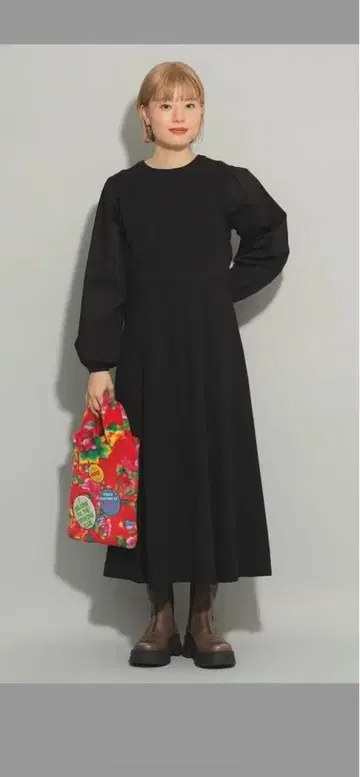 벌룬 슬리브 플레어 원피스