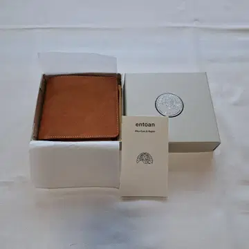 [ 새상품급 ] entoan 머스타드 half wallet 하프 지갑