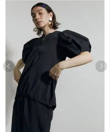 UN3D. 코쿤 슬리브 탑