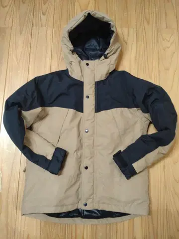 워크맨 퓨전 다운 M 사이즈 베이지