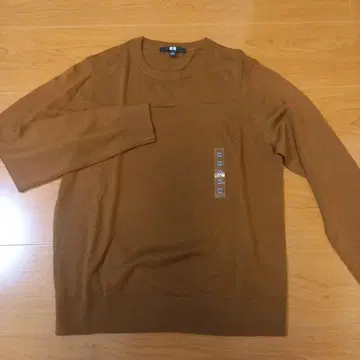 2025년 우먼 유니클로 메리노 크루넥 스웨터 브라운