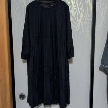 23구 긴팔 원피스