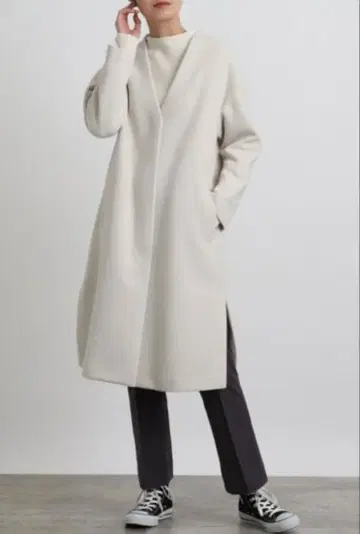 INDIVI 종이상자 노카라 코트